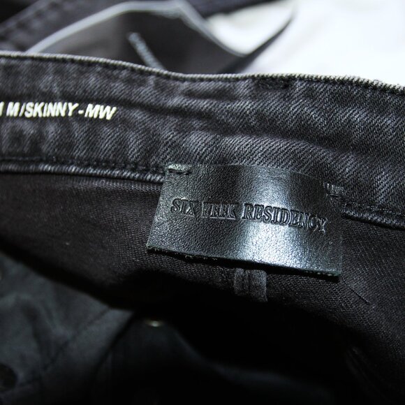 BNWT AW20 SIX WEEK RESIDENCY DISTRESSED FADED JEANS 30 - Picture 9 of 13